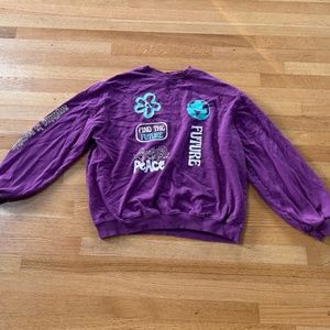 urban outfitters find the future crewneck